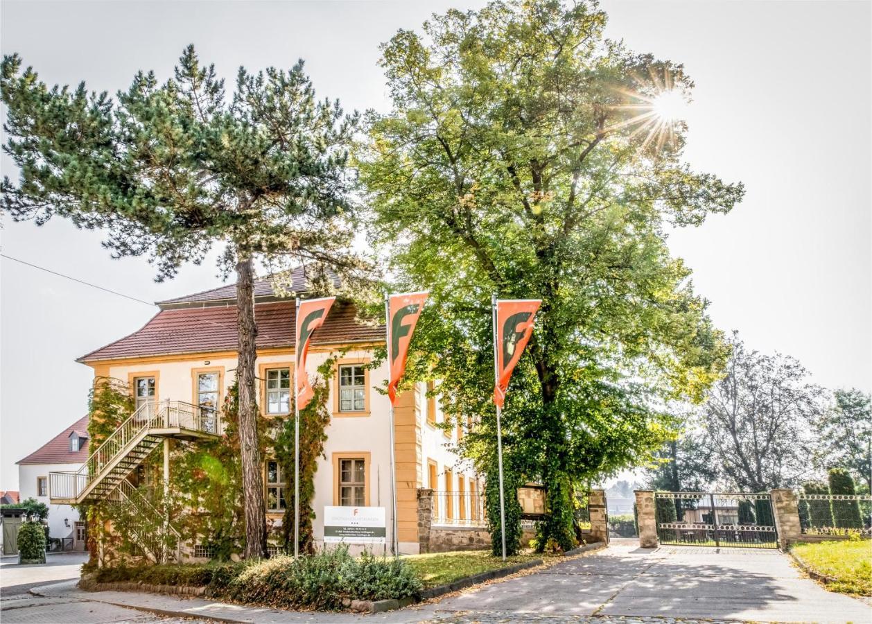 Stadtschloss Hecklingen*** Hecklingen  Exterior foto